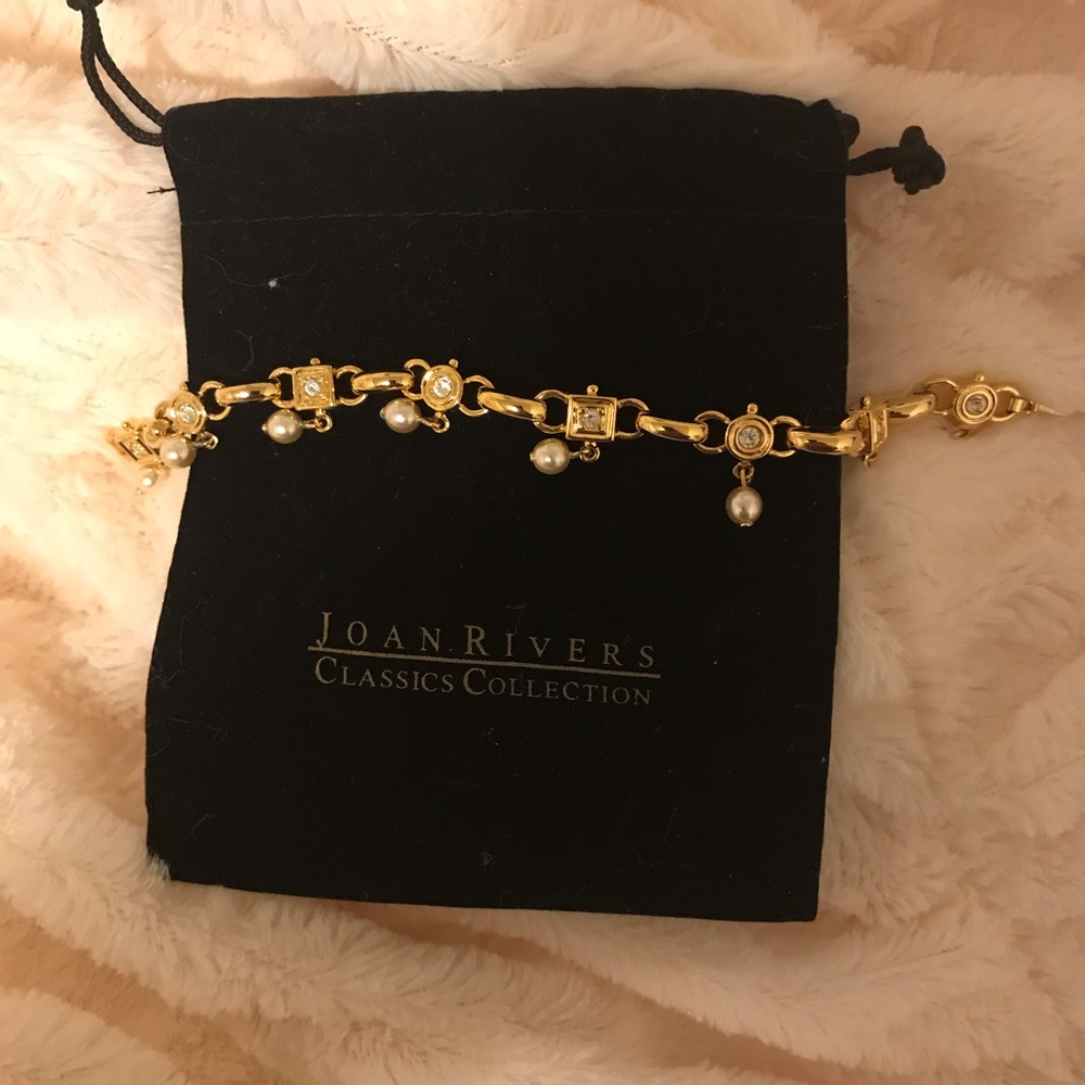 Joan Rivers Bracelet with faux pearls